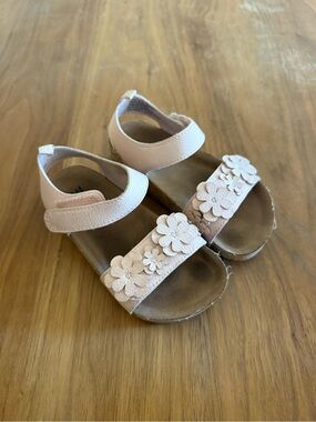 H&M Light Pink Floral Strap Sandals for Kids